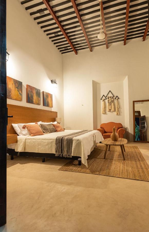 Casa Dos Lirios Hotel Boutique Mérida Exterior photo