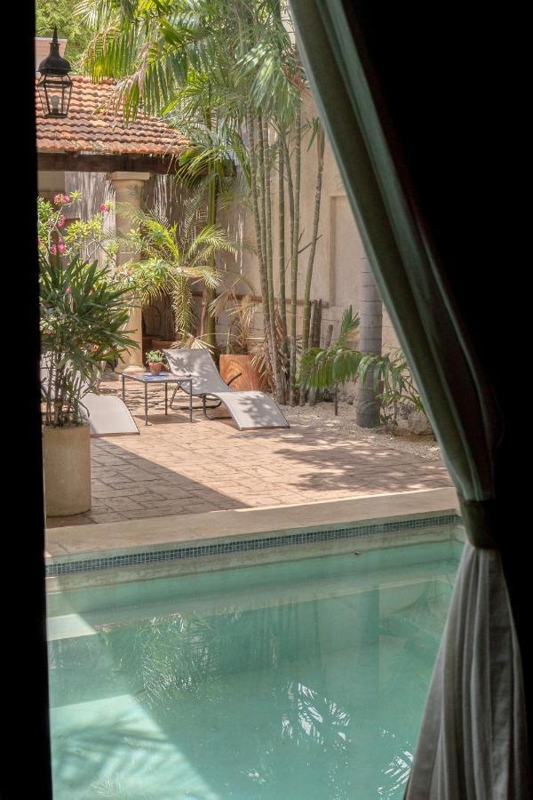 Casa Dos Lirios Hotel Boutique Mérida Exterior photo